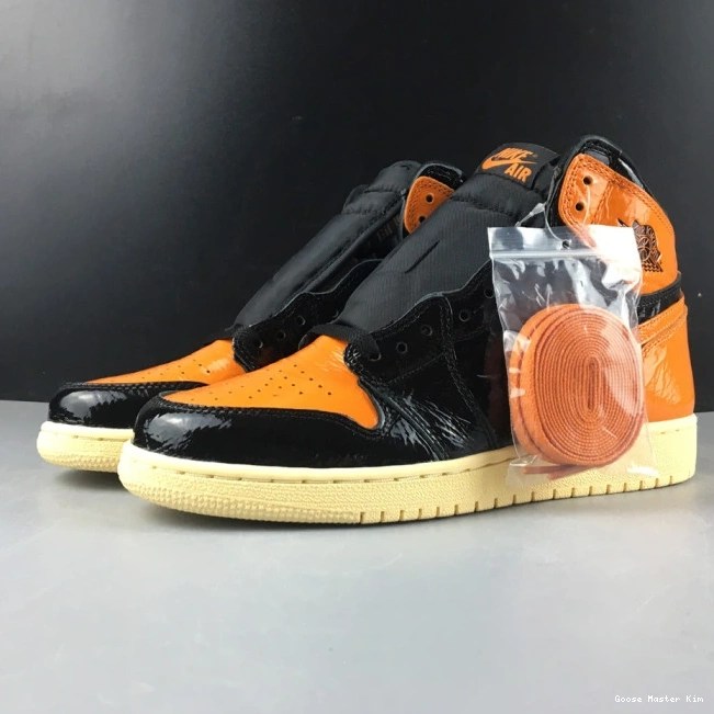1 High Jordan Shattered 3.0 - Retro Backboard Air 555088-028 0610